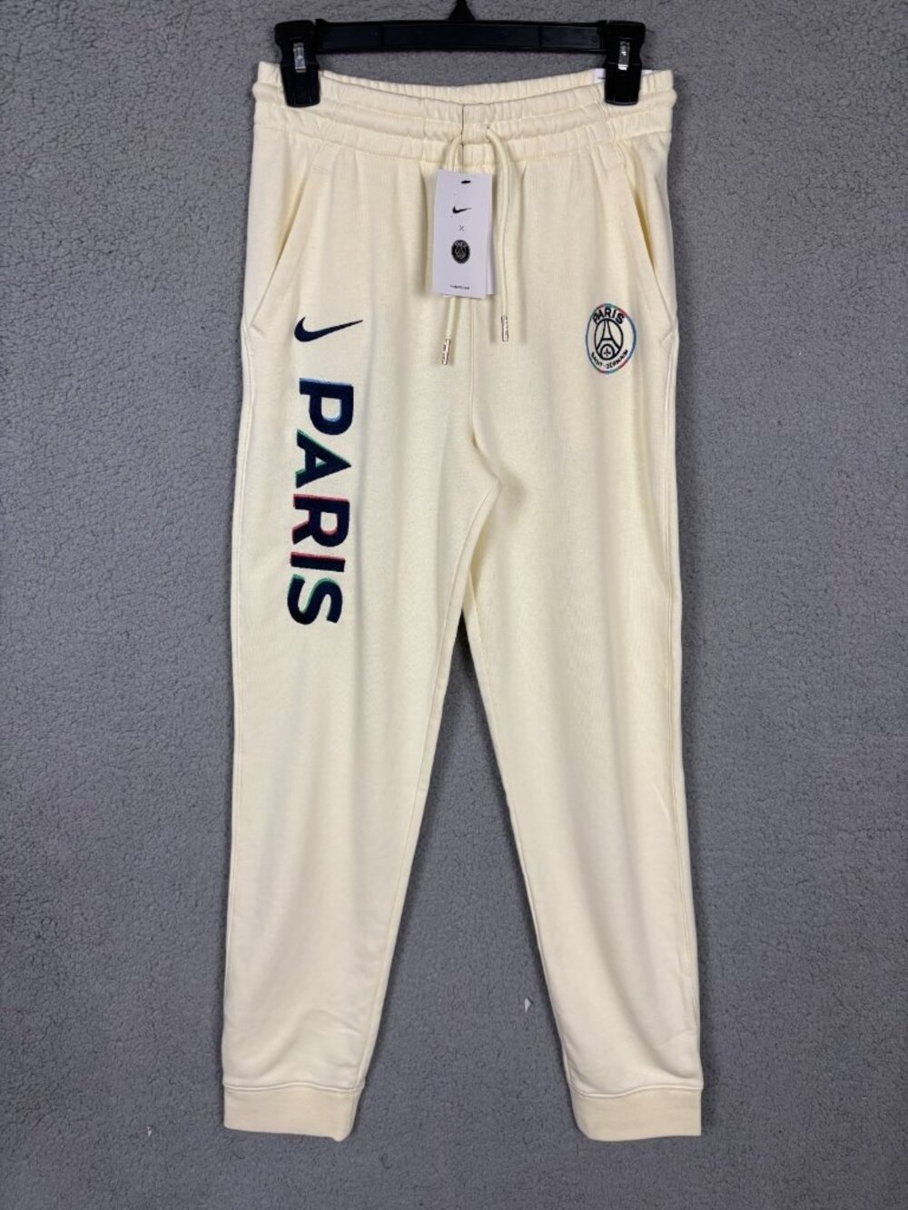 'Nike Big Boys and Girls Paris Saint-Germain Club Jogger Pants Cream XL NWT' s